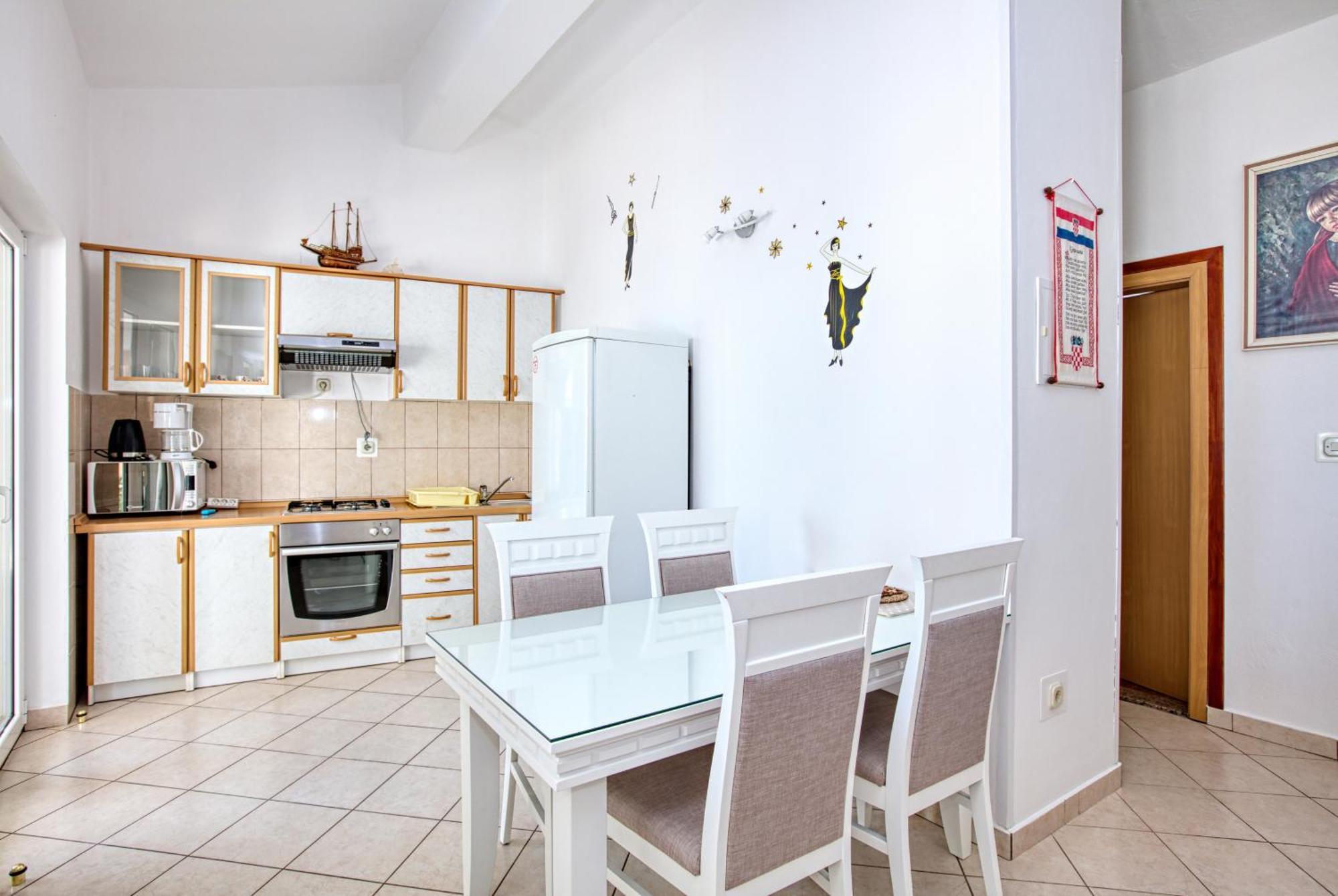 Family Friendly Seaside Apartments Brodarica, Sibenik - 4833 Brodarica  Room photo