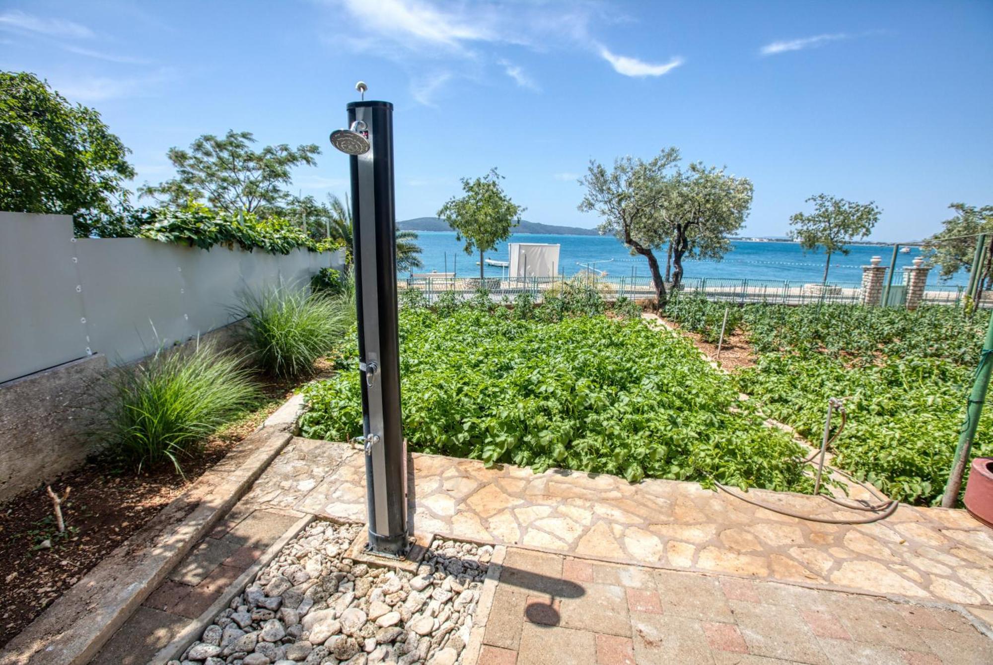 Family Friendly Seaside Apartments Brodarica, Sibenik - 4833 Brodarica  Exterior photo