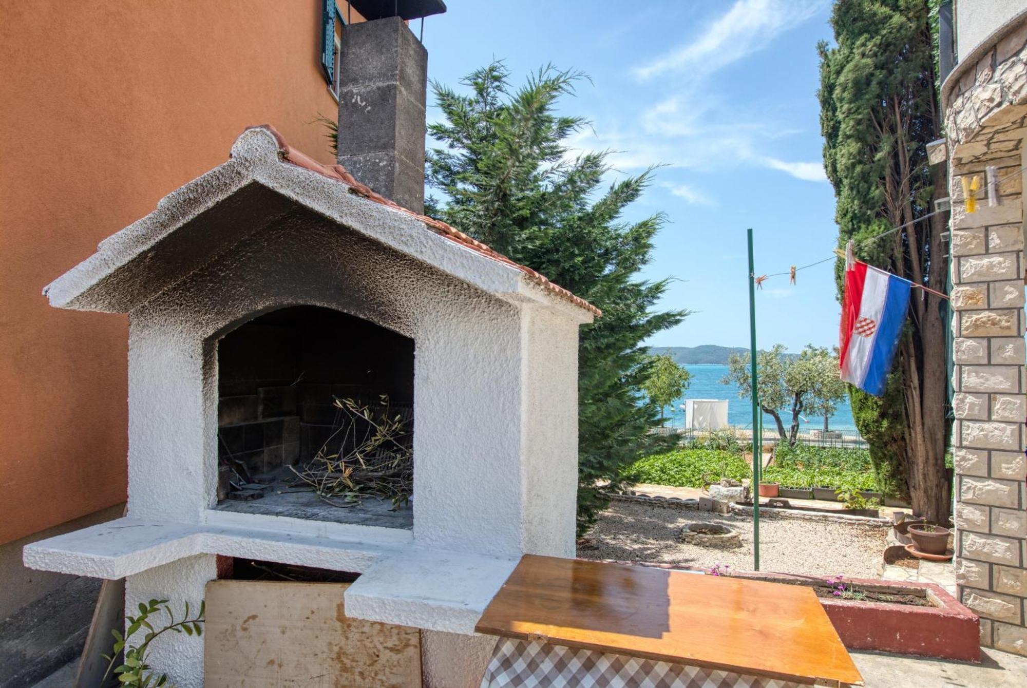 Family Friendly Seaside Apartments Brodarica, Sibenik - 4833 Brodarica  Exterior photo